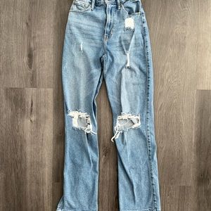 Hollister Ultra High-Rise Dad Jean
